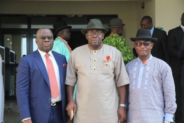 Bayelsa State Governor, Hon. Seriake Dickson (centre) and his Deputy, Rear Admiral Gboribiogha John Jonah (right) pose with the Chairman of the Newly Inaugurated Flood Committee, Gen. Andrew Owoye Azazi (Rtd) (left) at government House in Yenagoa.Photo by Lucky Francis, Government House, Yenagoa